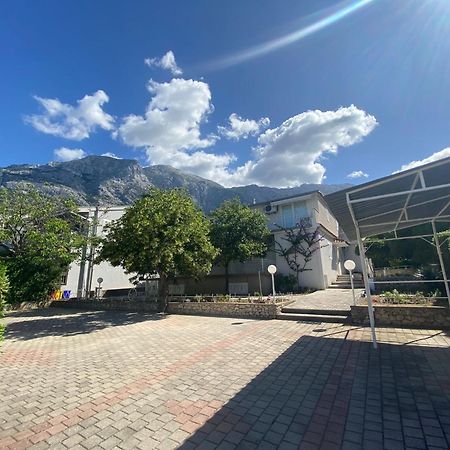 Apartmani Mare Baška Voda Dış mekan fotoğraf