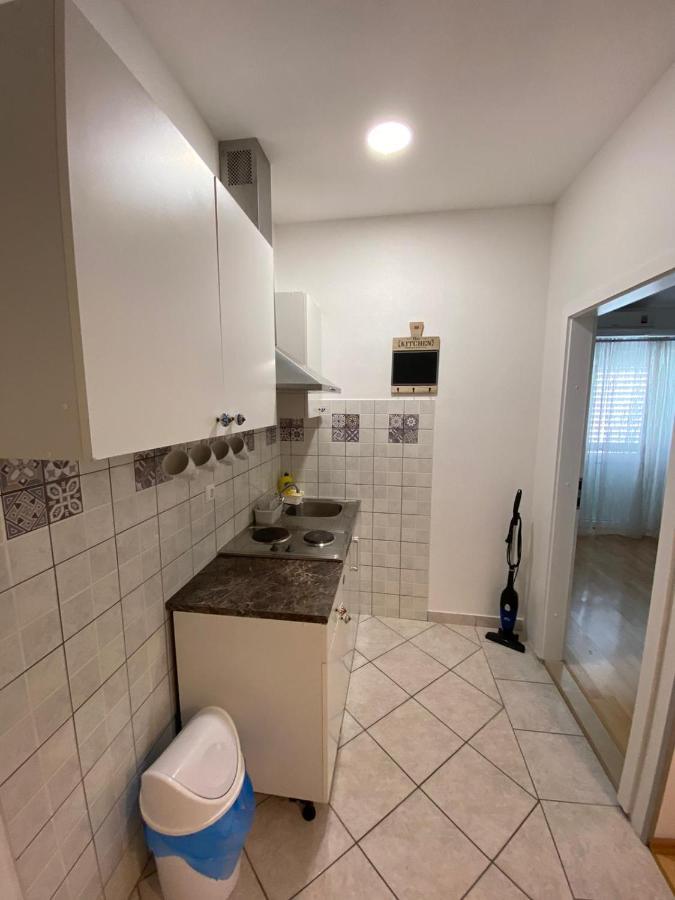 Apartmani Mare Baška Voda Dış mekan fotoğraf