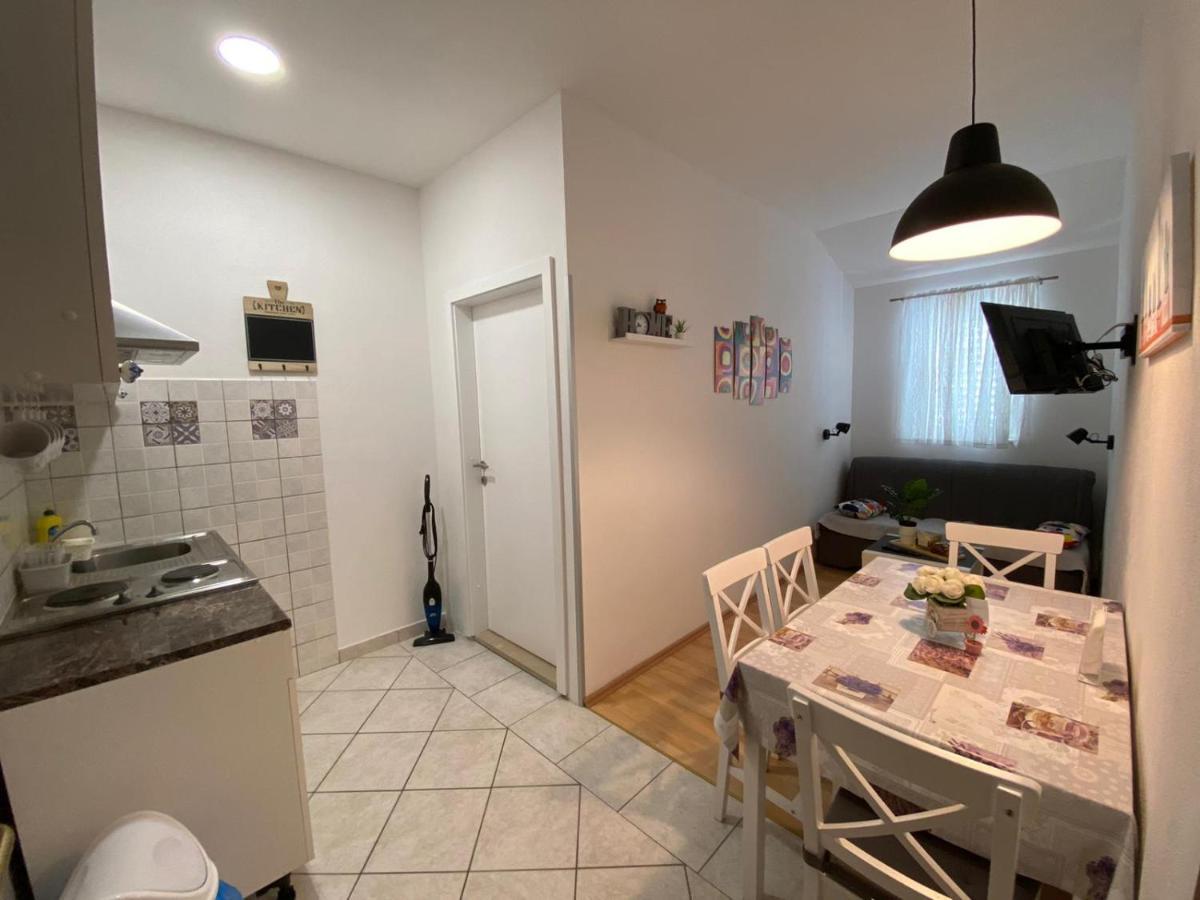 Apartmani Mare Baška Voda Dış mekan fotoğraf