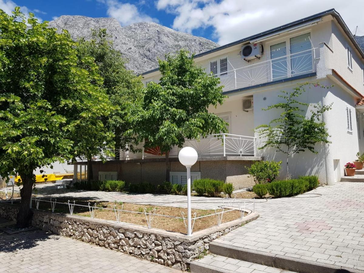 Apartmani Mare Baška Voda Dış mekan fotoğraf