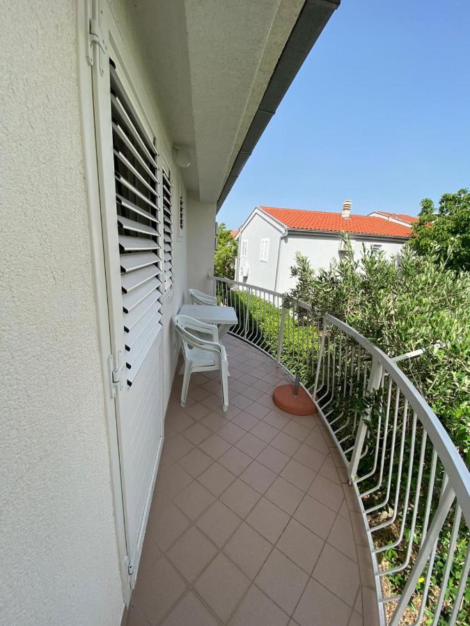 Apartmani Mare Baška Voda Dış mekan fotoğraf