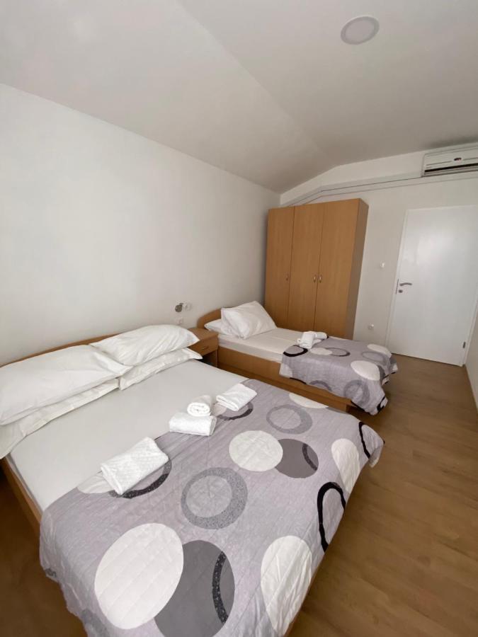 Apartmani Mare Baška Voda Dış mekan fotoğraf