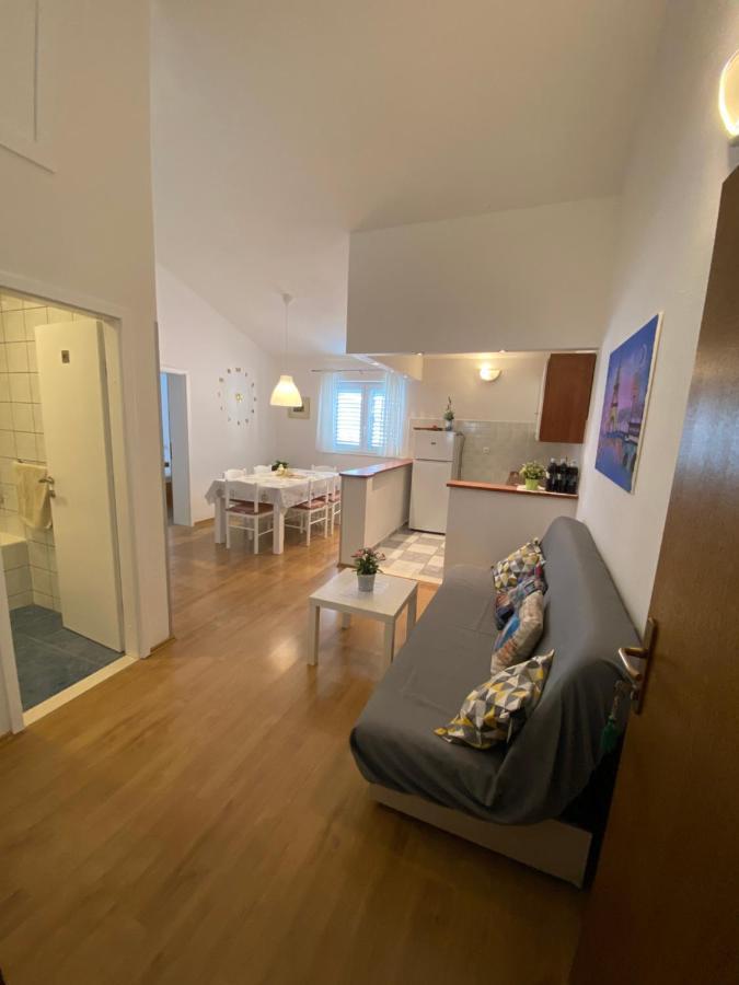 Apartmani Mare Baška Voda Dış mekan fotoğraf