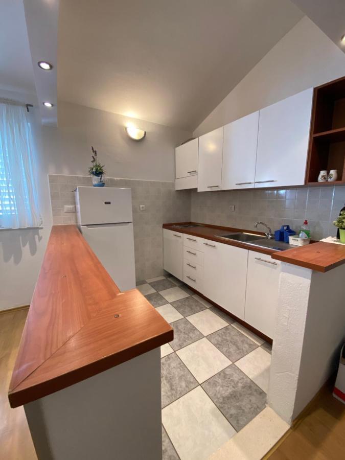 Apartmani Mare Baška Voda Dış mekan fotoğraf