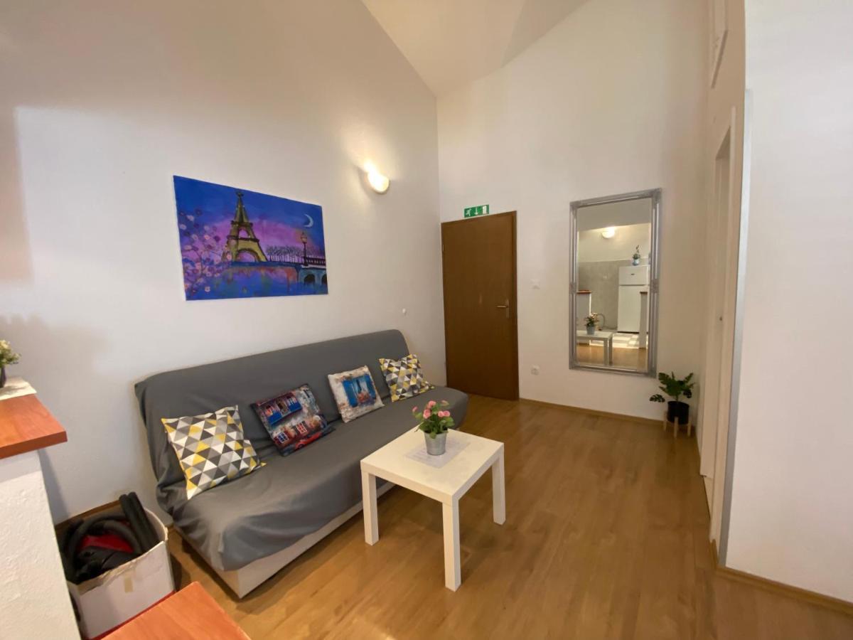 Apartmani Mare Baška Voda Dış mekan fotoğraf
