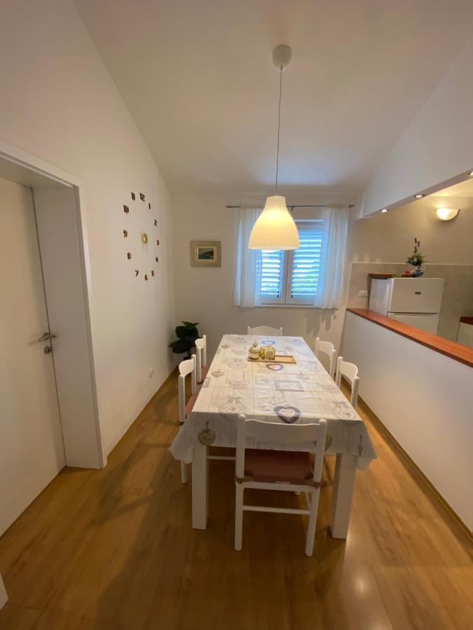 Apartmani Mare Baška Voda Dış mekan fotoğraf