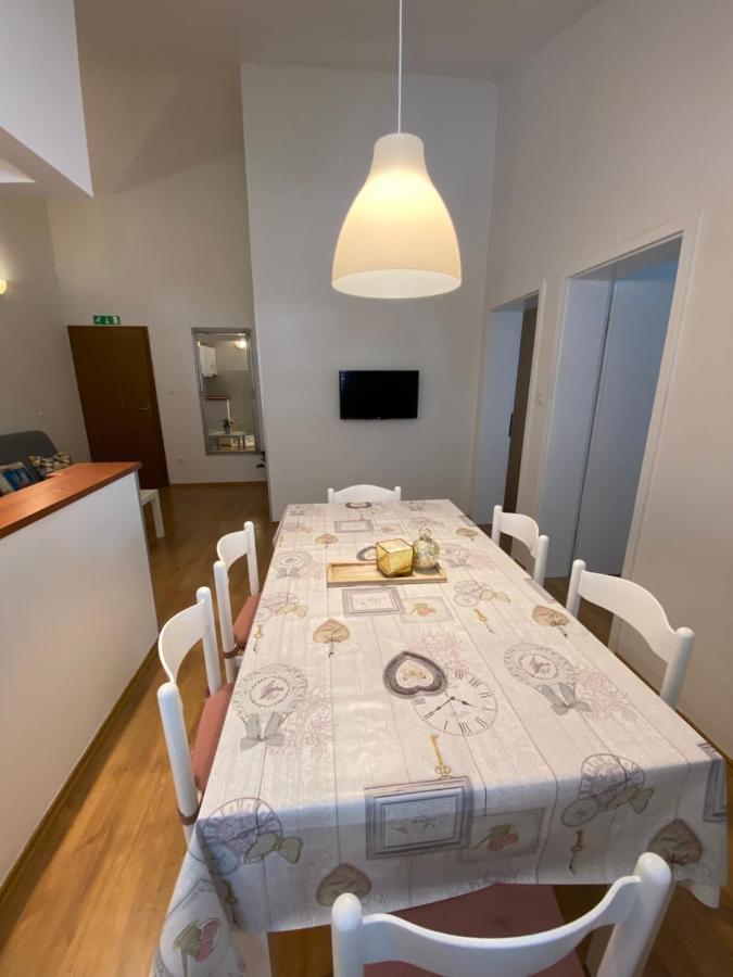 Apartmani Mare Baška Voda Dış mekan fotoğraf