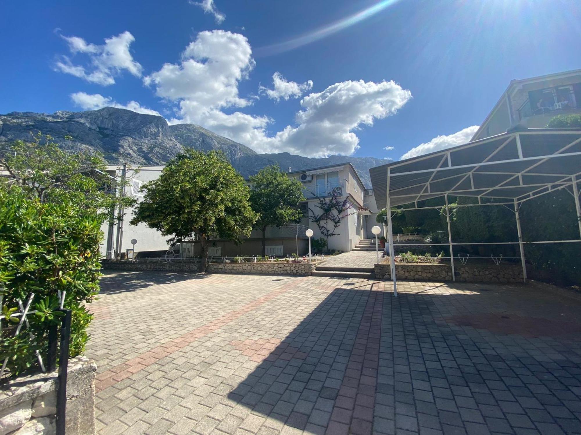 Apartmani Mare Baška Voda Dış mekan fotoğraf