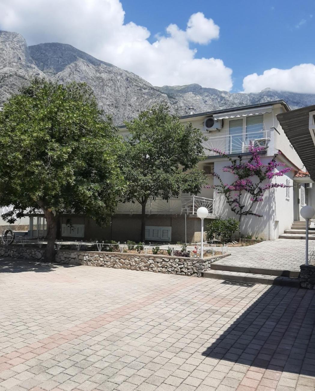 Apartmani Mare Baška Voda Dış mekan fotoğraf